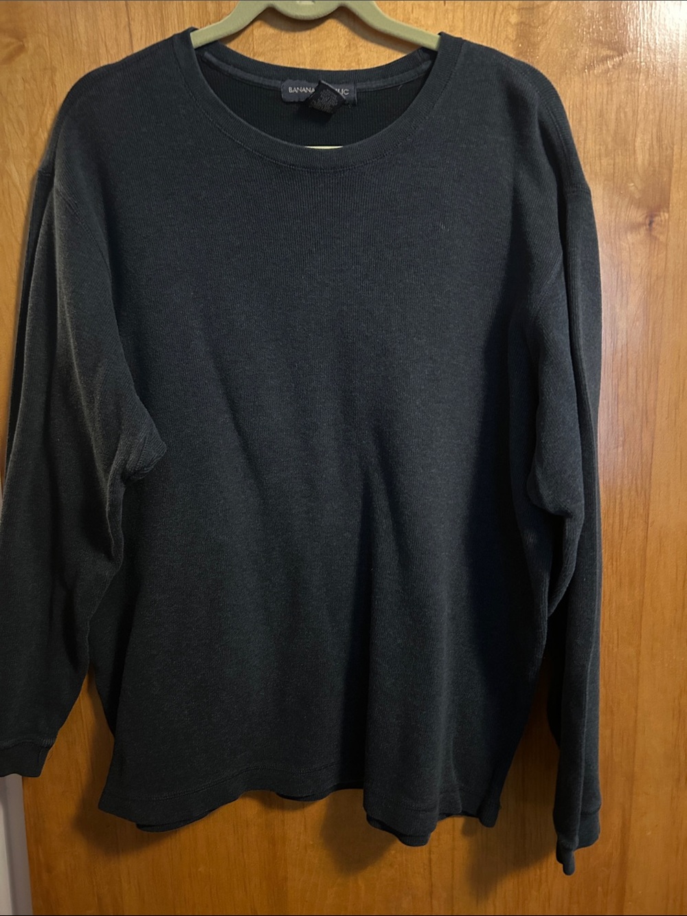 Banana Republic Black Long Sleeve Crewneck Sweatshirt